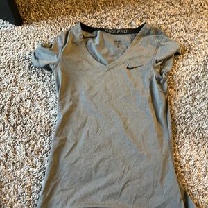 Nike pro tee small